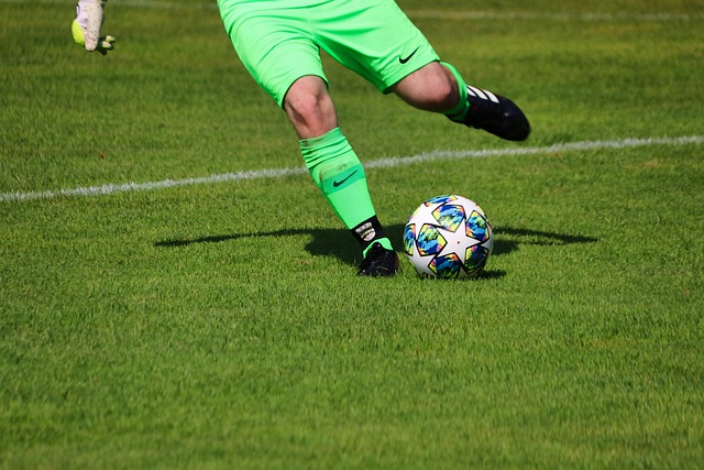 土赛冠军快囤，只剩两个对手 库瑞真是我亲戚.